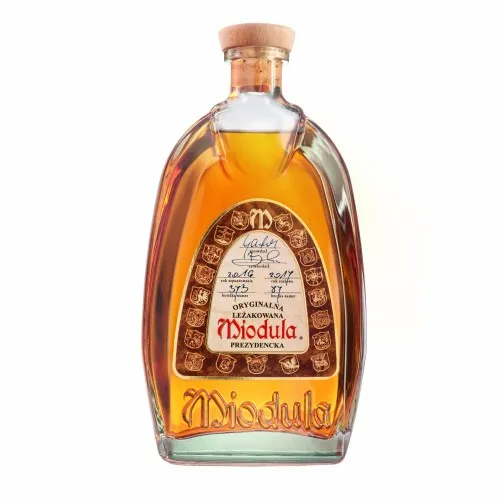 President’s Miodula Vodka — Honingvodka uit Polen | Ad Fundum