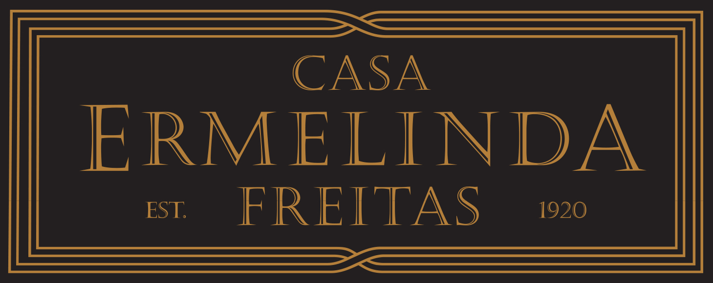 Casa Ermelinda Logo